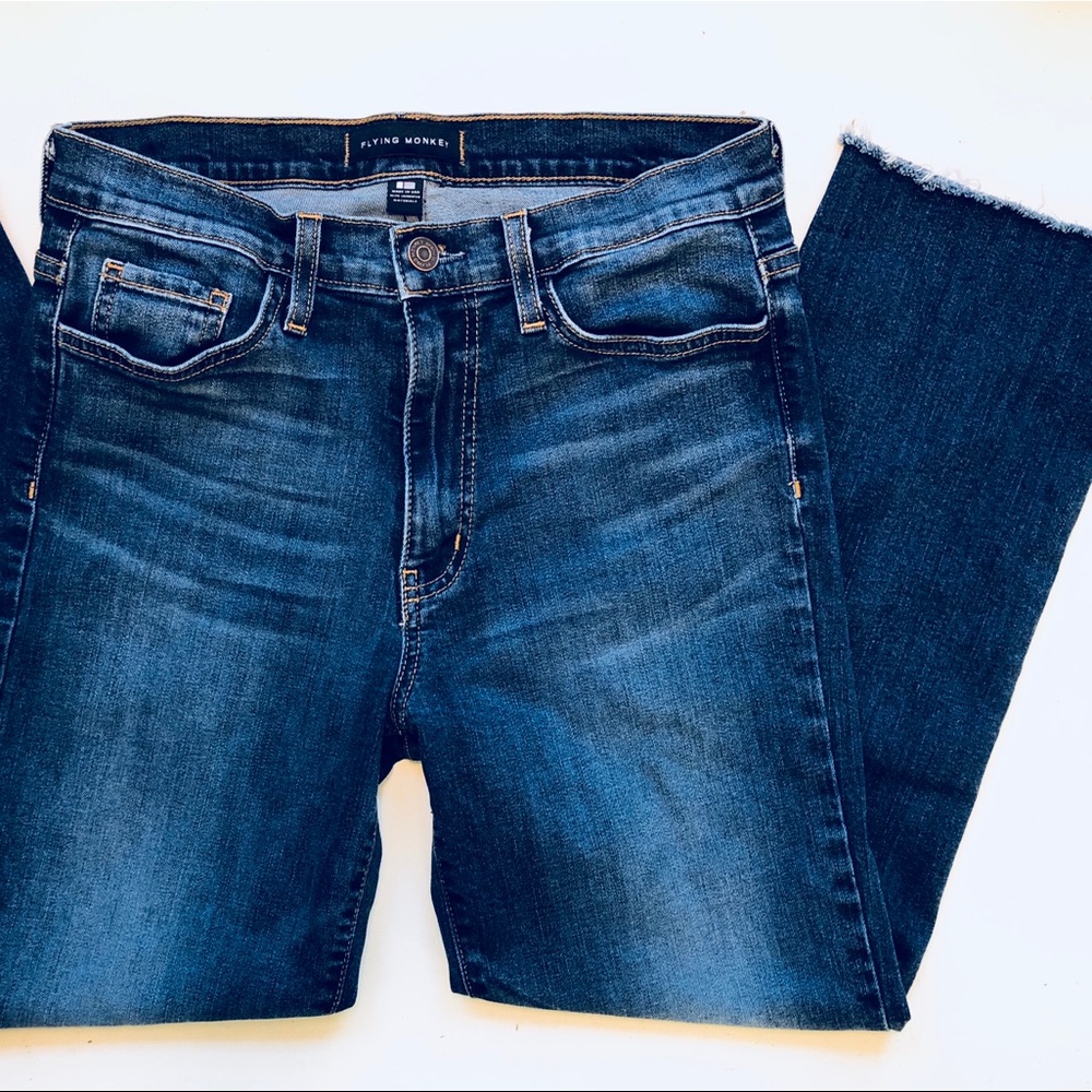 Cut off hem jeans
